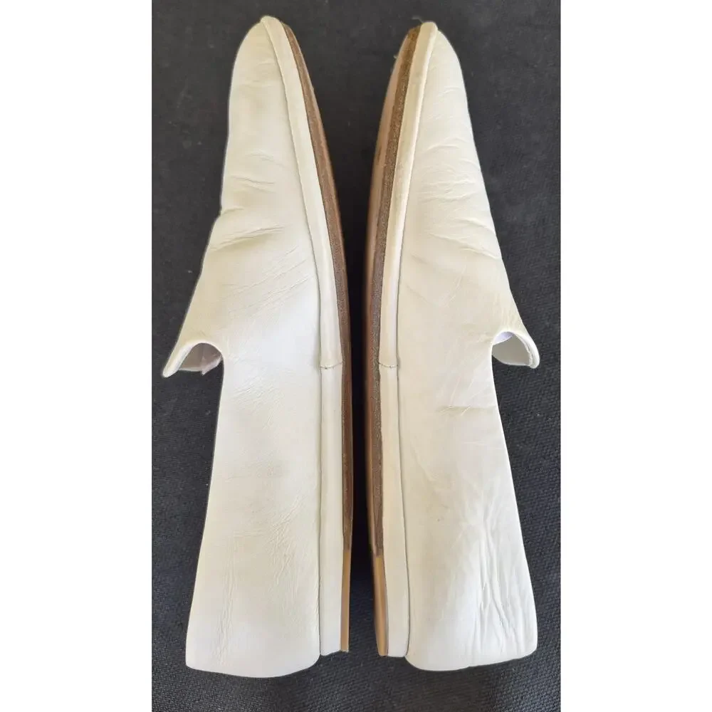 Vince Camuto Paz Leather Flat Slip-On Loafer in Off White Women's Size 6.5